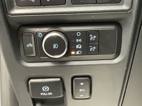 Used 2022 Ford F150 Lariat w/ Equipment Group 502A High image 28