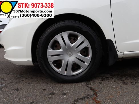 Used 2011 Honda Fit image 22