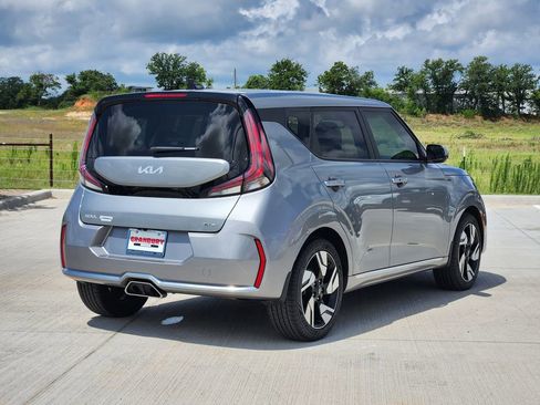 Used 2025 Kia Soul GT-Line FWD image 8