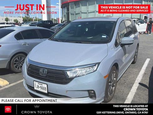 Used 2023 Honda Odyssey Elite image 1