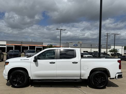 Used 2024 Chevrolet Silverado 1500 Custom w/ LPO, Dark Essentials Package RWD image 3