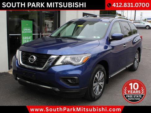 Used 2020 Nissan Pathfinder S AWD/4WD image 2