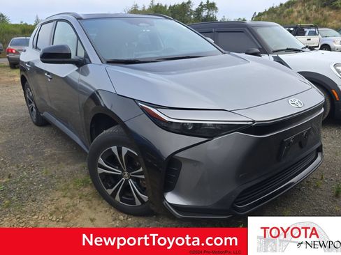 Used 2024 Toyota bZ4X AWD w/ Weather Package image 1