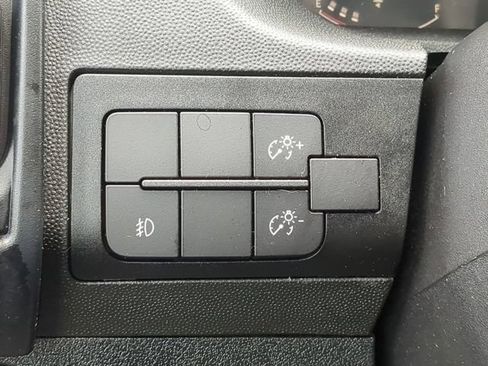 Used 2025 RAM ProMaster 2500 w/ Convenience Group FWD image 24