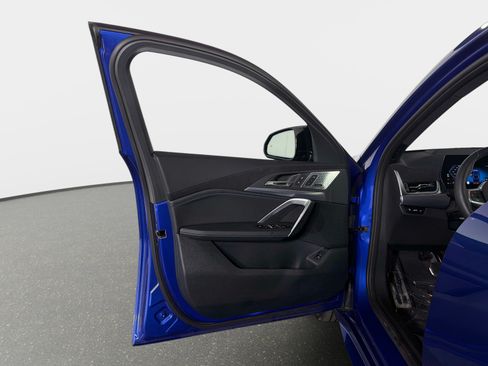 Used 2025 BMW X2 M35i AWD/4WD image 36