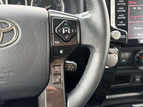 Certified 2024 Toyota 4Runner TRD Off-Road image 18