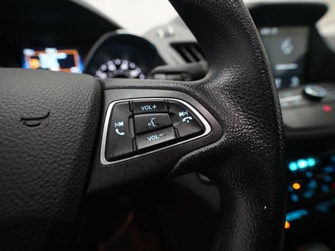 Used 2019 Ford Escape SE AWD/4WD image 18