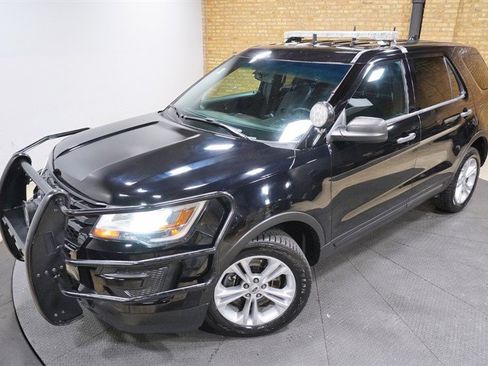 Used 2017 Ford Explorer 4WD Police Interceptor image 2