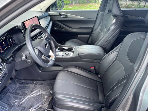Used 2026 INFINITI QX60 Luxe FWD image 25