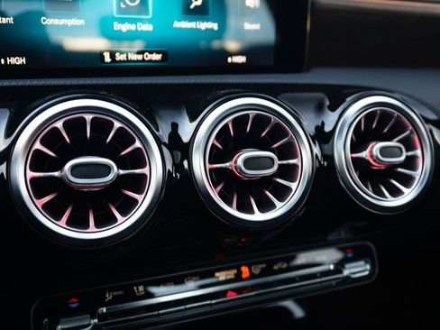 Used 2021 Mercedes-Benz A 220 4MATIC image 70