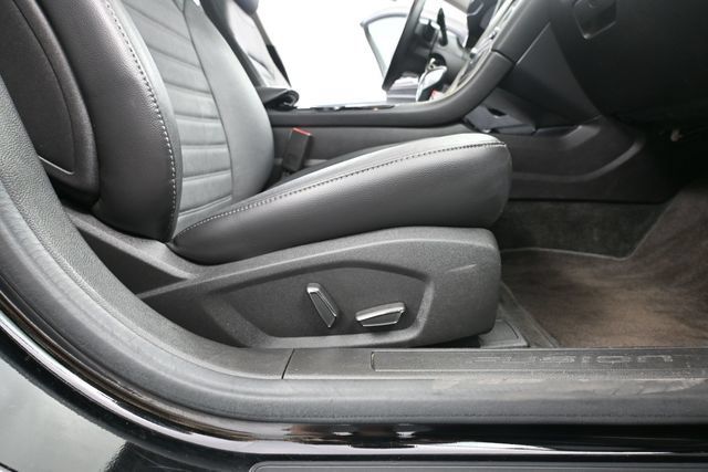 Used 2016 Ford Fusion SE w/ Equipment Group 202A FWD image 40