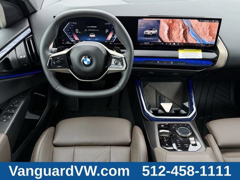 Used 2025 BMW X3 xDrive30i w/ Convenience Package AWD/4WD image 11