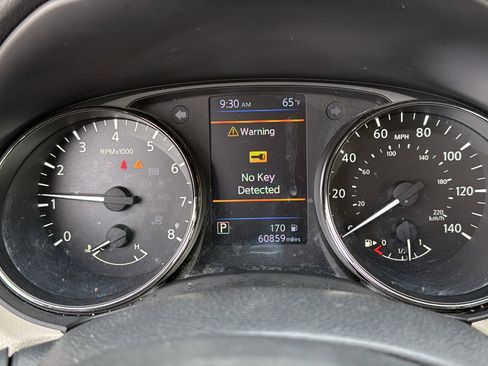 Used 2020 Nissan Rogue Sport SV AWD/4WD image 8