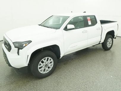 New 2026 Toyota Tacoma SR5