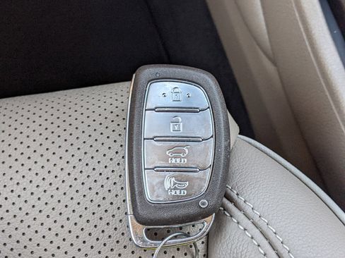 Used 2021 Hyundai Tucson Limited w/ Cargo Package image 27