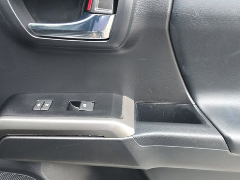 Used 2023 Toyota Tacoma Limited image 19