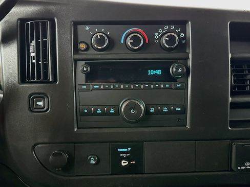 Used 2025 GMC Savana 2500 w/ Driver Convenience Package RWD image 25