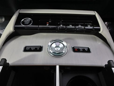 New 2026 Lincoln Navigator L Reserve w/ Jet Appearance Package AWD/4WD image 32