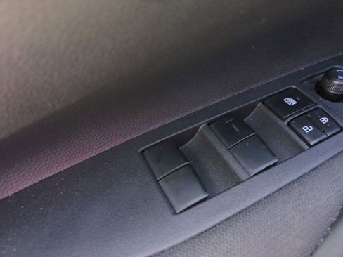 Used 2026 Toyota Corolla LE FWD image 12