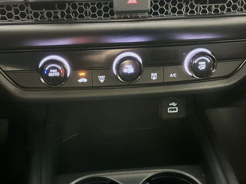 Used 2024 Honda HR-V LX image 22