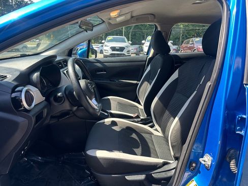 Used 2021 Nissan Versa SV FWD image 10