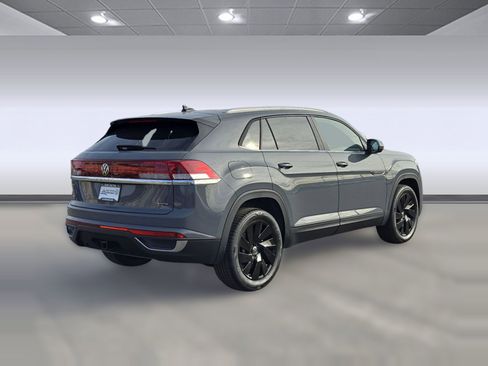 New 2026 Volkswagen Atlas Cross Sport SE image 8