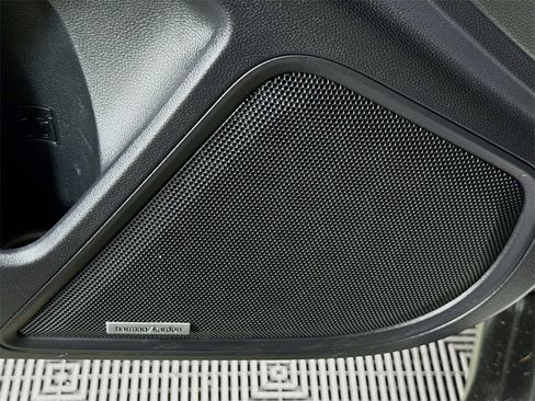 Used 2020 Subaru Outback Limited w/ Popular Package #2 image 12