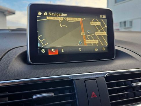 Used 2014 MAZDA MAZDA3 s Grand Touring image 30