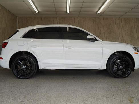 Used 2018 Audi Q5 2.0T Premium Plus w/ Premium Plus Package AWD/4WD image 6