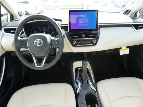 New 2026 Toyota Corolla XLE image 2
