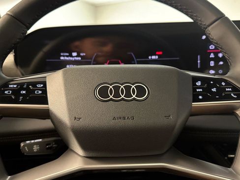 New 2025 Audi Q6 e-tron Premium Plus image 22