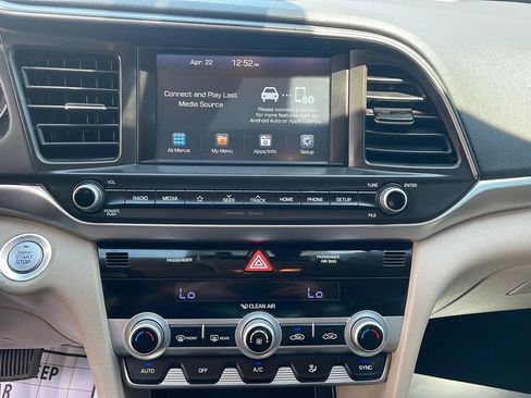 Used 2019 Hyundai Elantra Value Edition FWD image 21