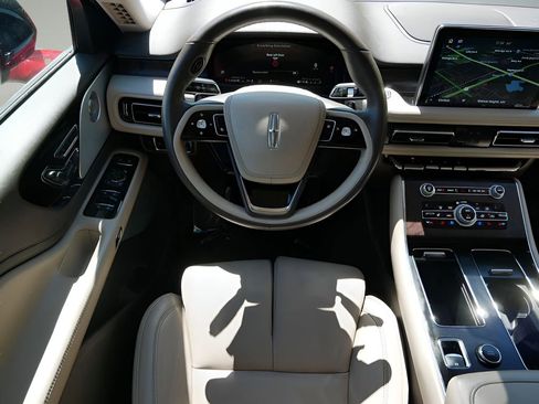 Used 2020 Lincoln Aviator Reserve w/ Equipment Group 202A AWD/4WD image 13