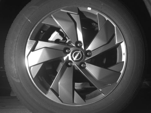 Used 2025 Nissan Rogue SV image 12