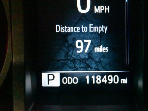 Used 2021 Toyota Tacoma TRD Off-Road w/ Technology Package image 21