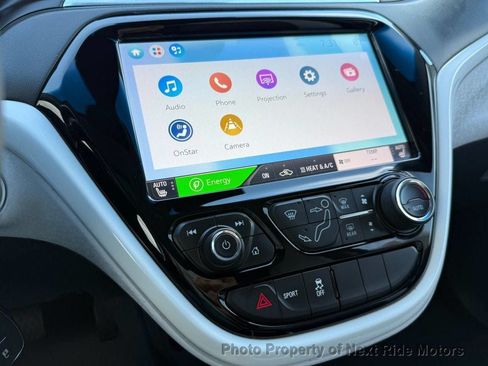 Used 2017 Chevrolet Bolt Premier w/ Driver Confidence II Package FWD image 21