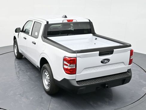 New 2025 Ford Maverick XL image 45