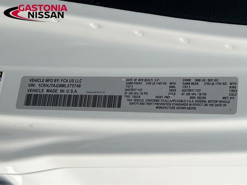 Used 2021 Jeep Gladiator Sport image 41