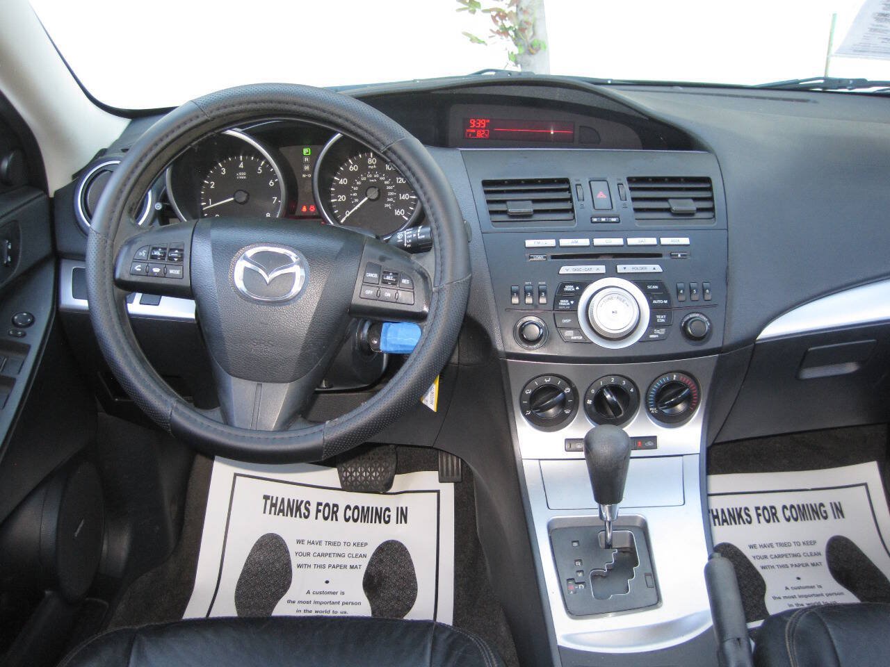 Used 2011 MAZDA MAZDA3 i Touring FWD image 25
