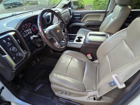 Used 2015 Chevrolet Silverado 1500 LTZ Z71 w/ LTZ Plus Package image 2