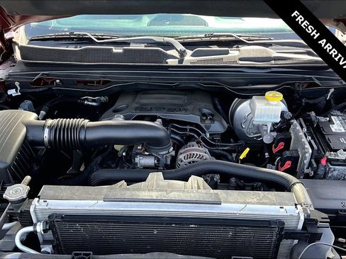 Used 2019 RAM 1500 Big Horn image 29