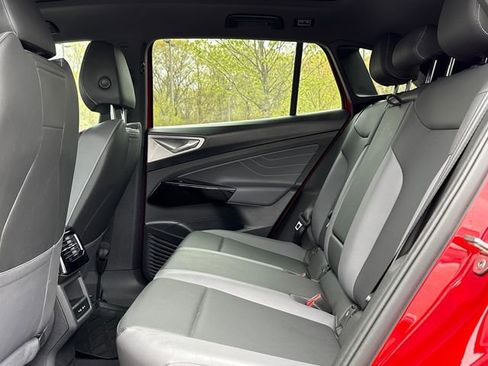 Used 2023 Volkswagen ID.4 Pro S AWD/4WD image 25