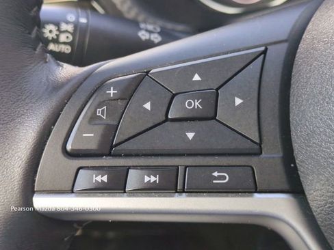 Used 2021 Nissan Sentra SV image 23