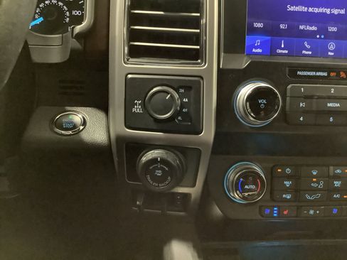Used 2020 Ford F150 Platinum w/ Equipment Group 701A Luxury AWD/4WD image 15