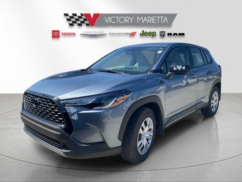 Used 2023 Toyota Corolla Cross L AWD/4WD image 1