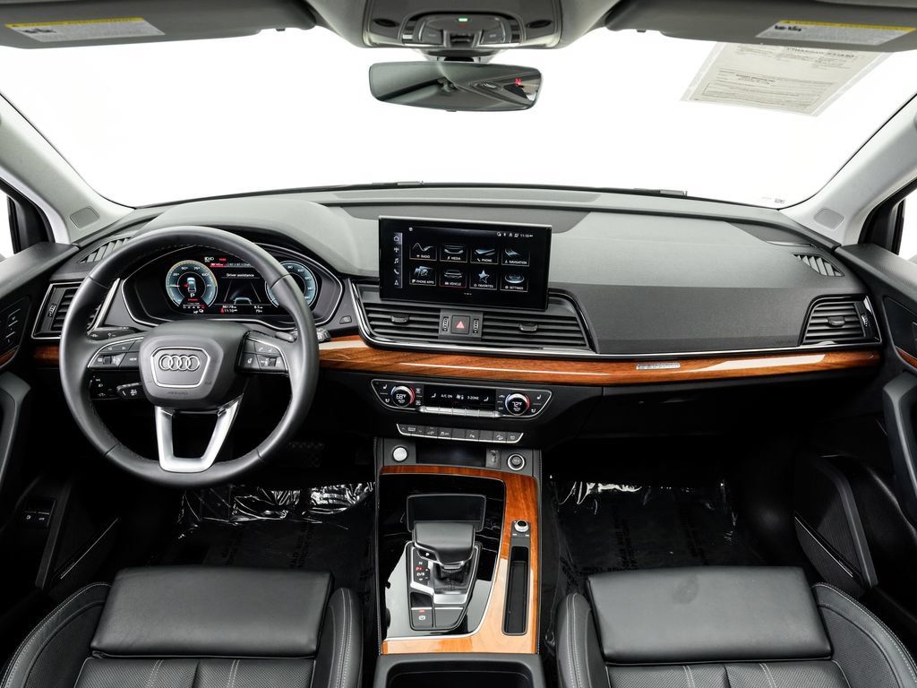 Used 2021 Audi Q5 e Premium Plus AWD/4WD image 20