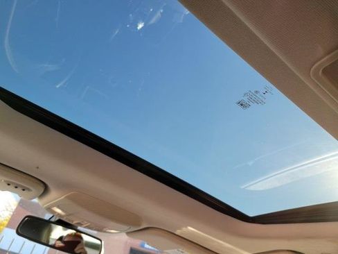 Used 2019 Ford Fusion Titanium FWD image 8