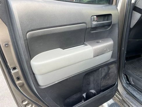 Used 2013 Toyota Tundra 2WD Double Cab w/ SR5 Pkg image 10