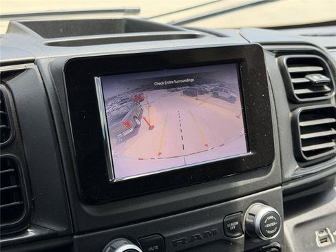 Used 2023 RAM ProMaster 2500 FWD image 23