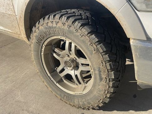 Used 2011 RAM 1500 Laramie w/ Protection Group image 4